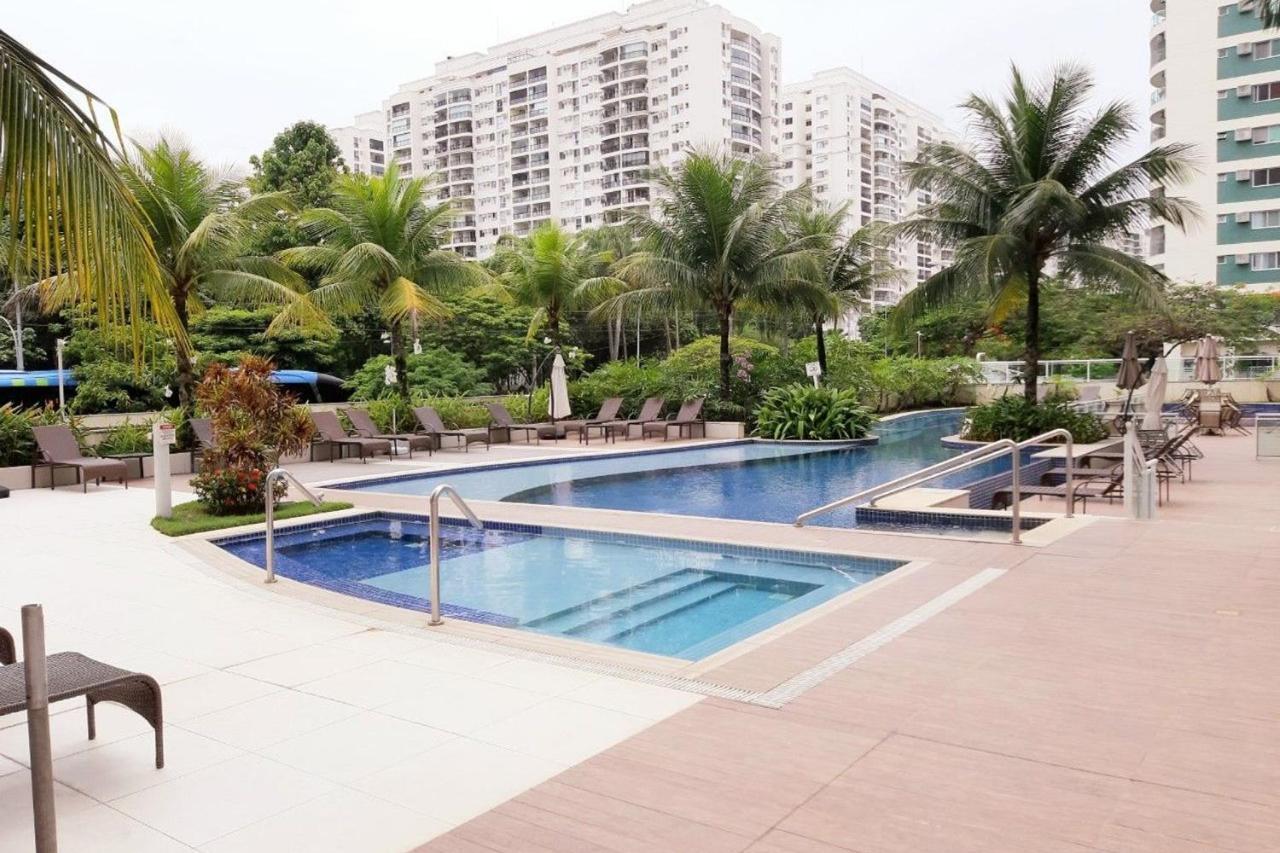 Flat E Perfeito Inteiro Na Barra Da Tijuca Com Cozinha, Lavanderia, Garagem E Wi Fi Apartment Rio de Janeiro