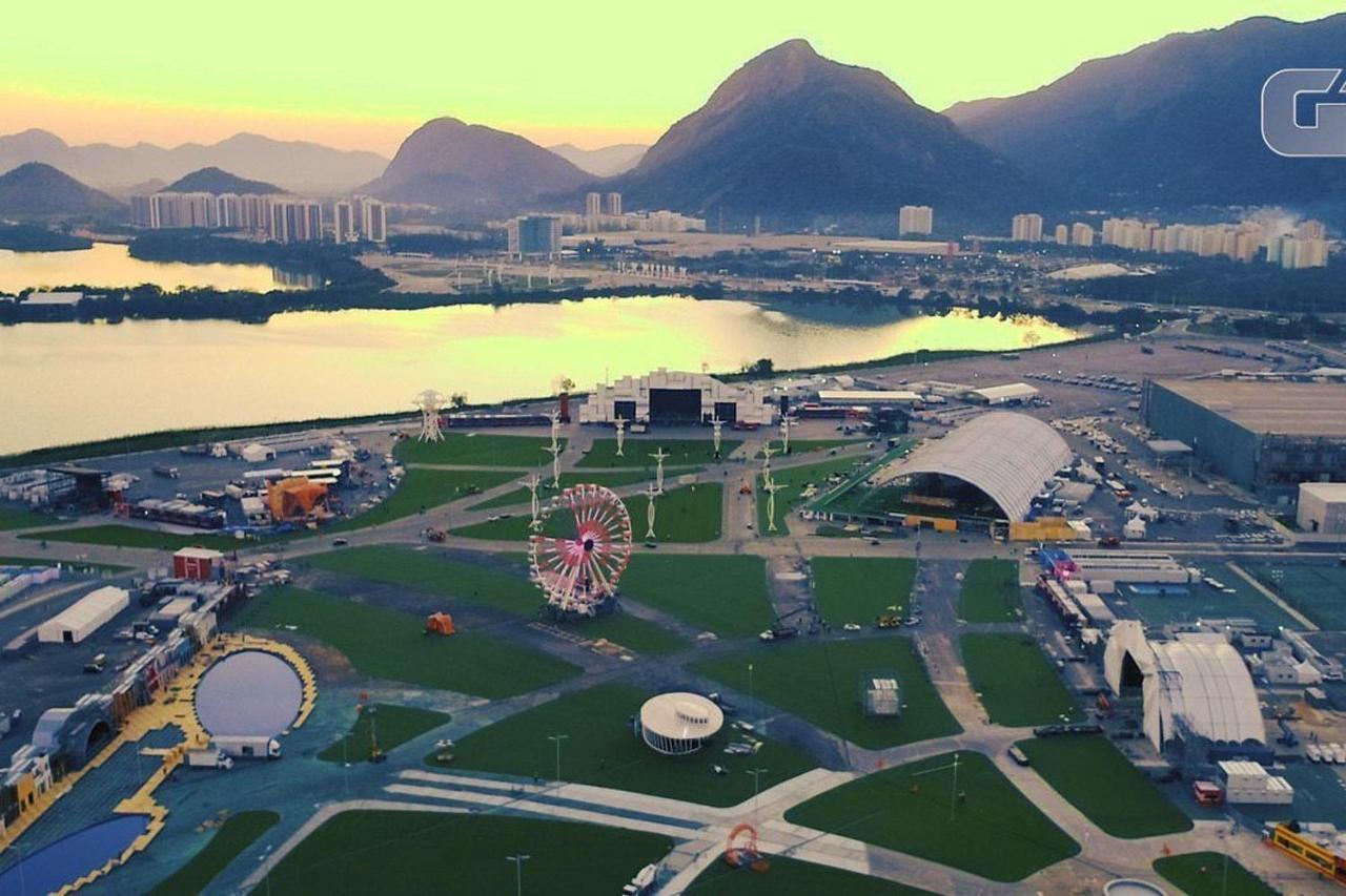 Flat E Perfeito Inteiro Na Barra Da Tijuca Com Cozinha, Lavanderia, Garagem E Wi Fi * Río de Janeiro